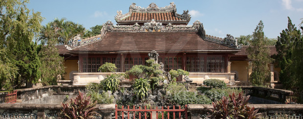 Hue daily Tours