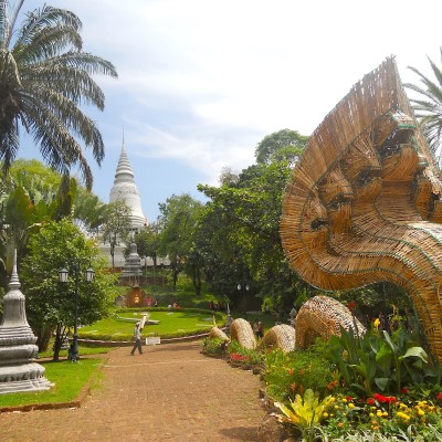 Wat Phnom hill in Phnom Penh