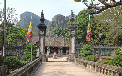 Hoa Lu Ninh Binh