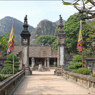 Hoa Lu Ninh Binh