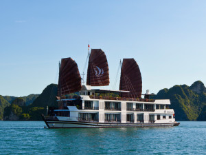 Pelican Cruise Halong Overview