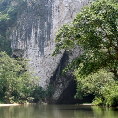 Puong Cave in Ba Be Lake